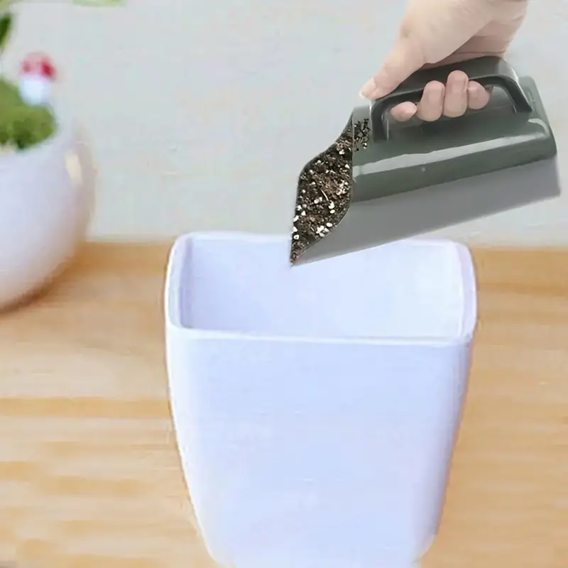 1pc Multipurpose Plastic Scoop - Planted Aquarium With Gravel recension och pris